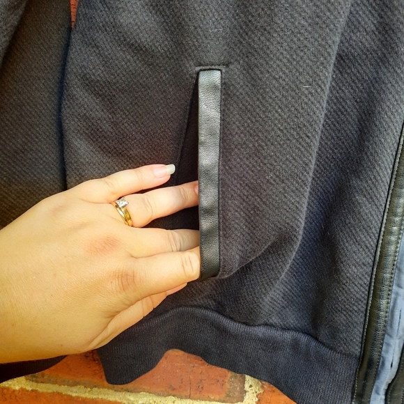 Calvin Klein Lightweight Faux Leather Trim Full Zip Jacket Everyday Work Travel - Picture 4 of 13